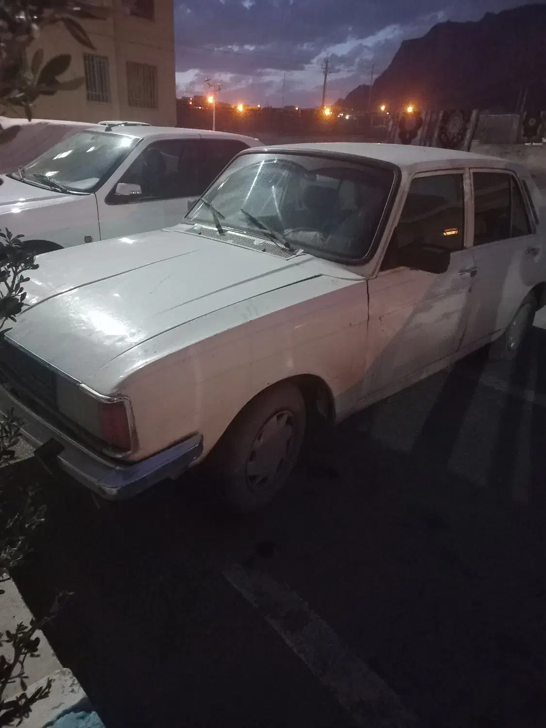 پیکان مدل ۸۱ دوگانه|خودرو سواری و وانت|خمینیشهر, |دیوار