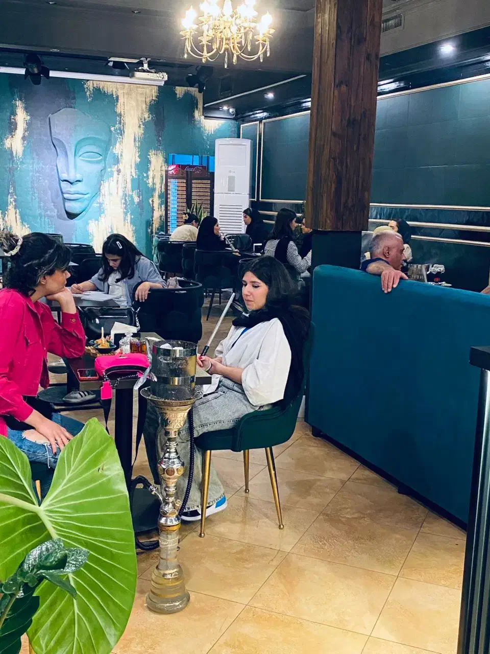 آشپز کافه رستوران|استخدام خدمات فروشگاه و رستوران|تهران, پرستار|دیوار