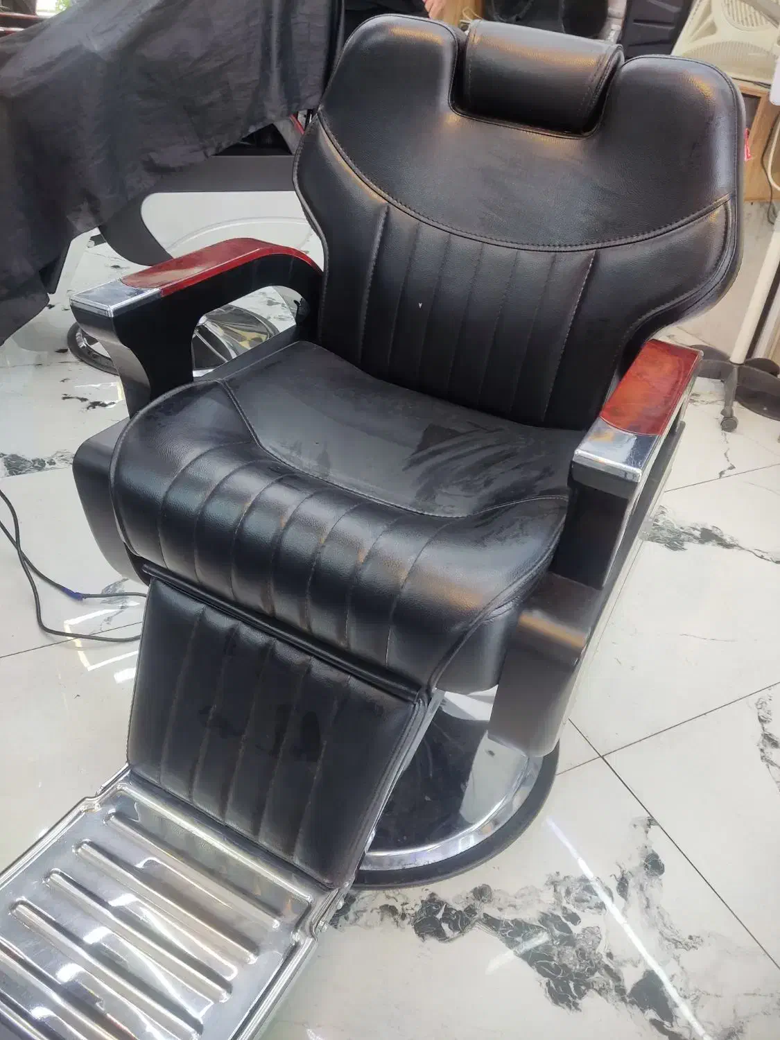 صندلی آرایشگاه نوی نو|آرایشگاه و سالنهای زیبایی|مشهد, دانشجو|دیوار