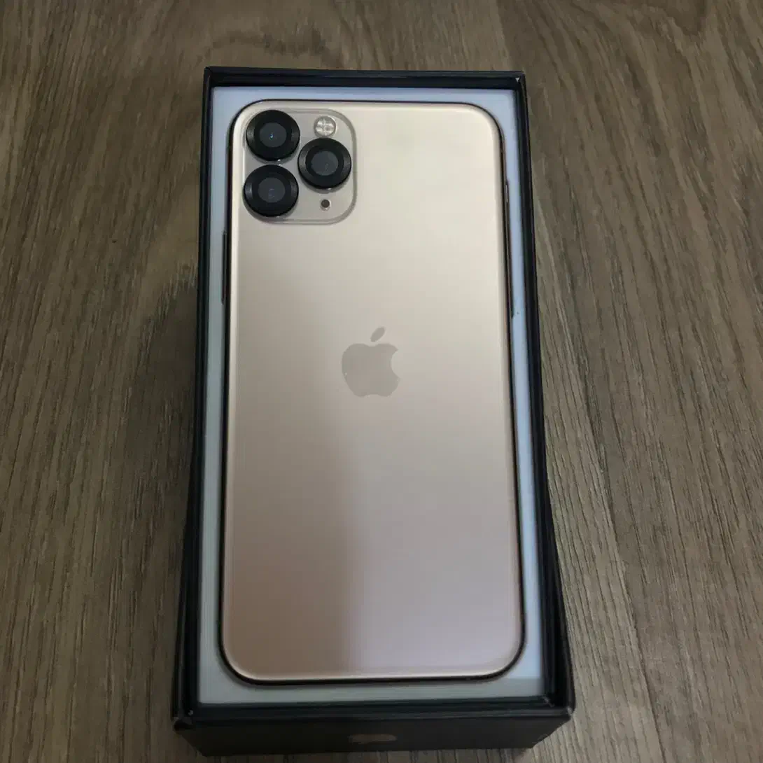 11pro|موبایل|کرمان, |دیوار