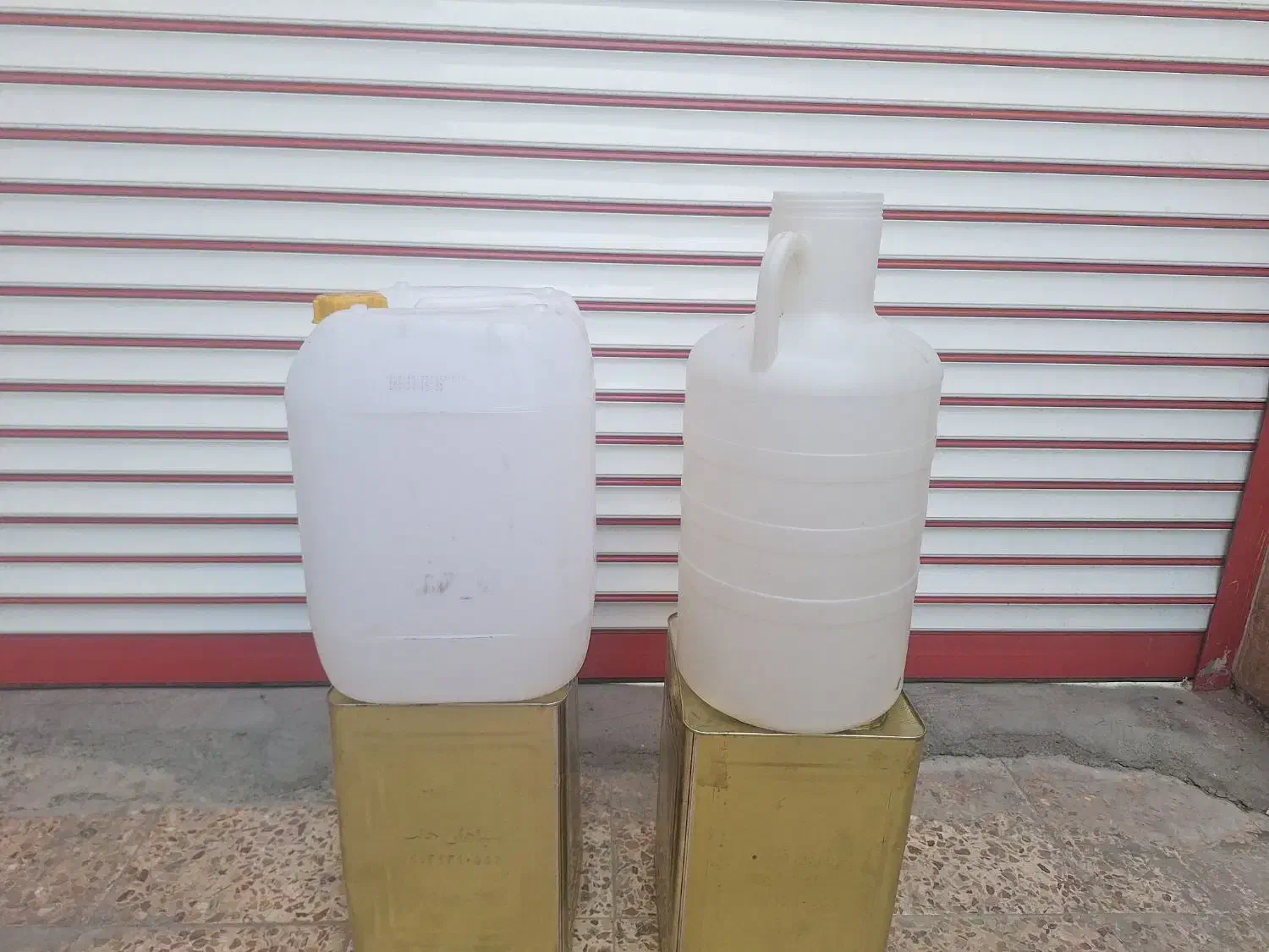 فروش دبه|ظروف نگهدارنده، پلاستیکی، یکبارمصرف|نجفآباد, باغ ملی|دیوار