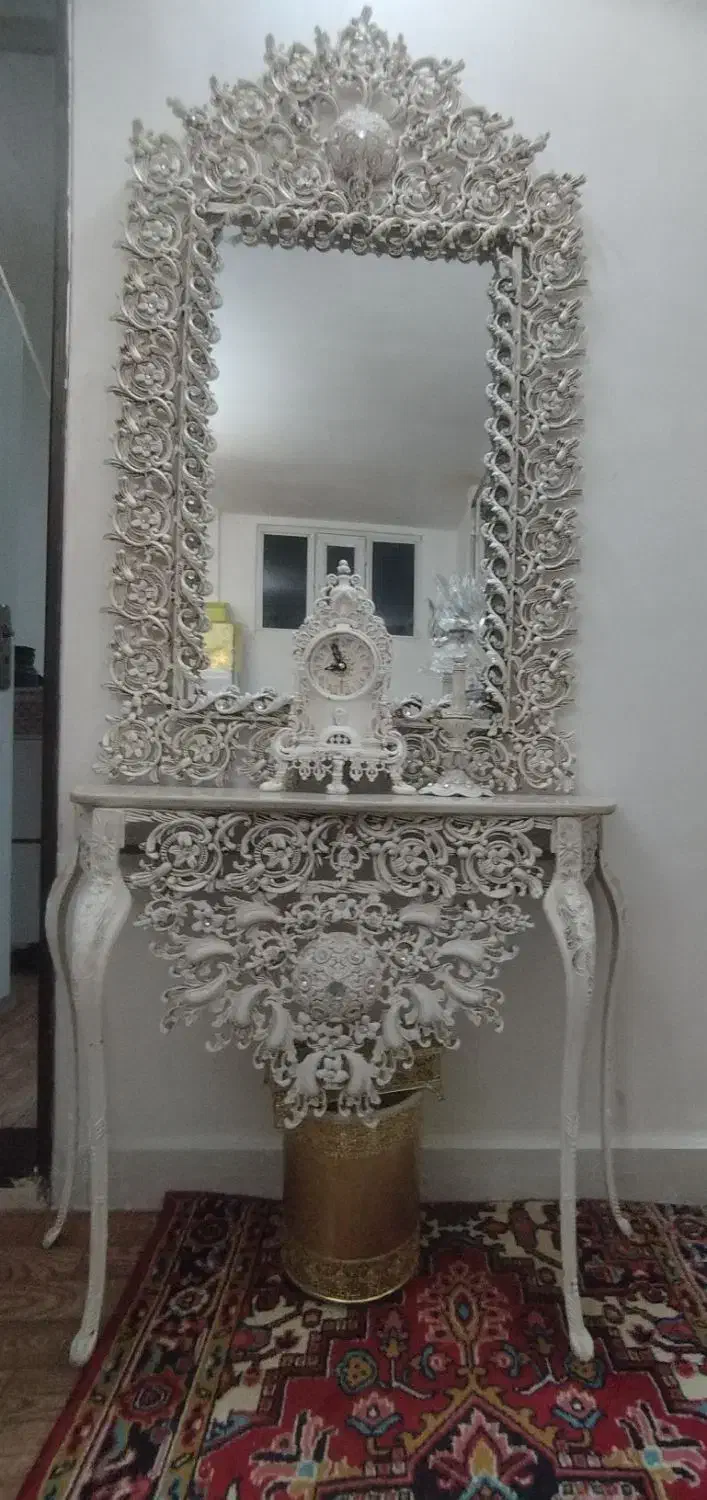 آینه کنسول|بوفه، ویترین، کنسول|تبریز, |دیوار