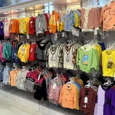 واگذاری پوشاک واقع در خیابان مهدیه|فروشگاه و مغازه|کرمان, |دیوار