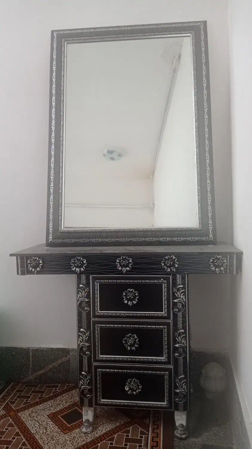 آینه دراور ۳کشو|جاکفشی، کمد، دراور|تربت‌حیدریه, ۴۵ متری|دیوار