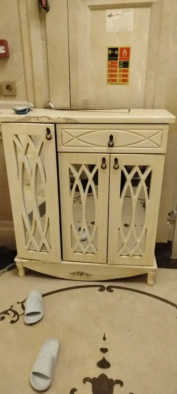 دوعد جاکفشی|جاکفشی، کمد، دراور|مشهد, احمدآباد|دیوار