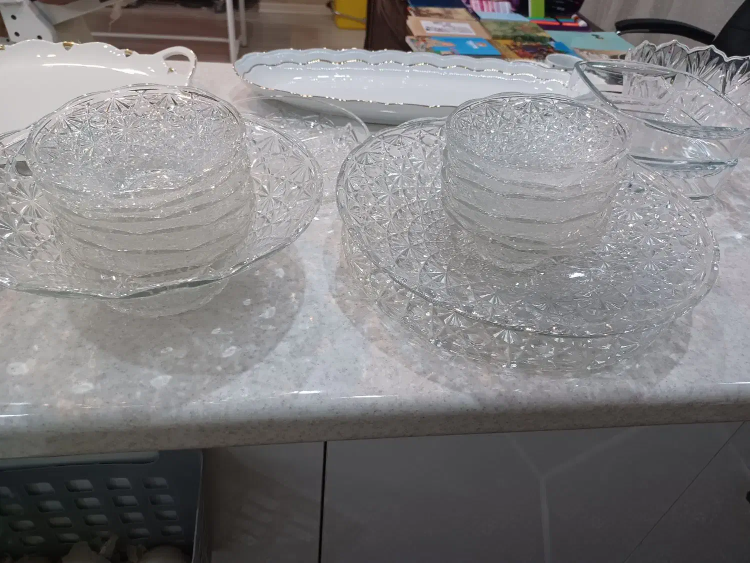 لوازم منزل لباس کتاب ظرف و...|حراج|مشهد, هفت تیر (آب و برق)|دیوار