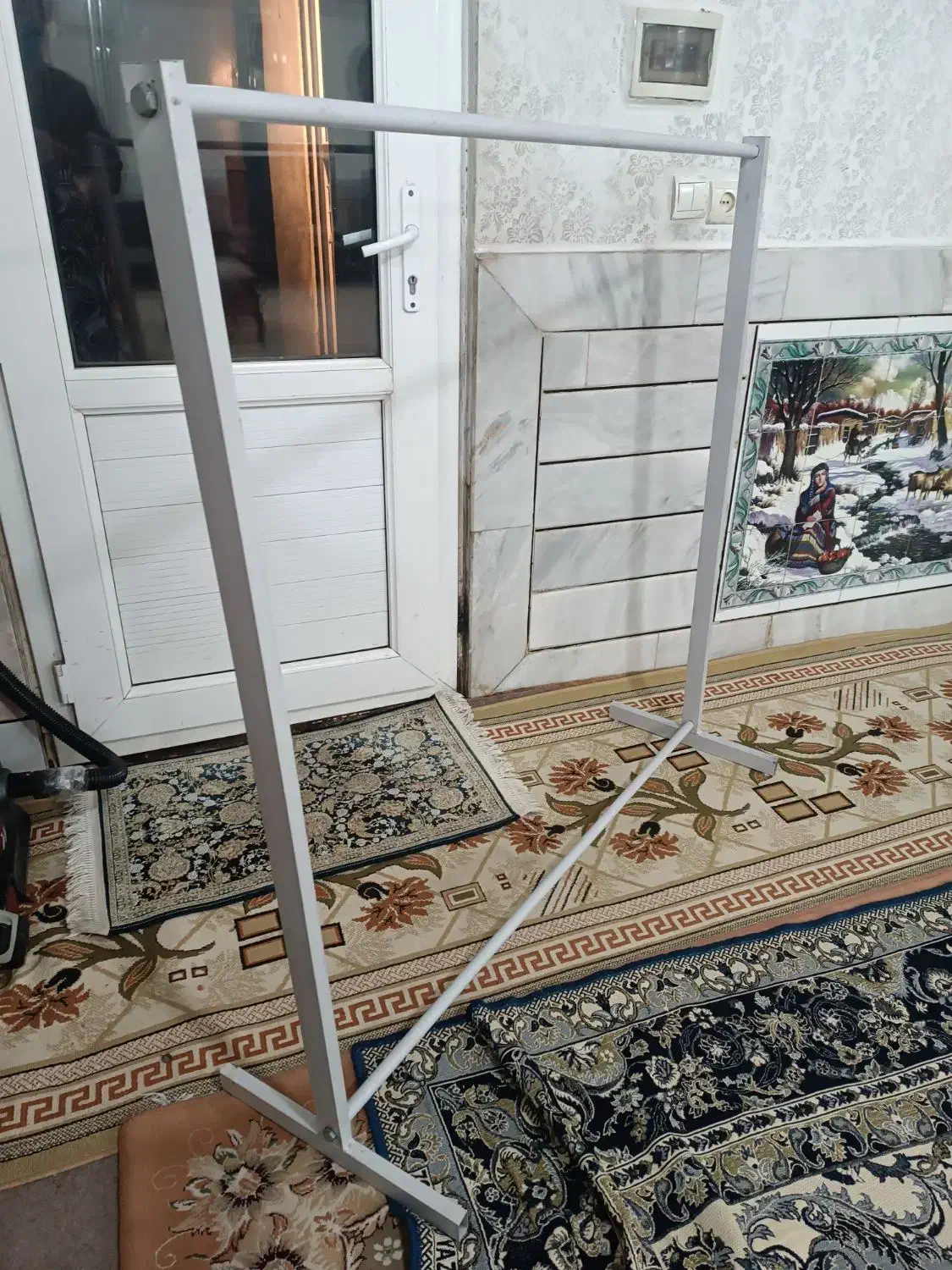 فروش یک عدد رخت آویز|بندرخت و رخت‌آویز|الیگودرز, |دیوار