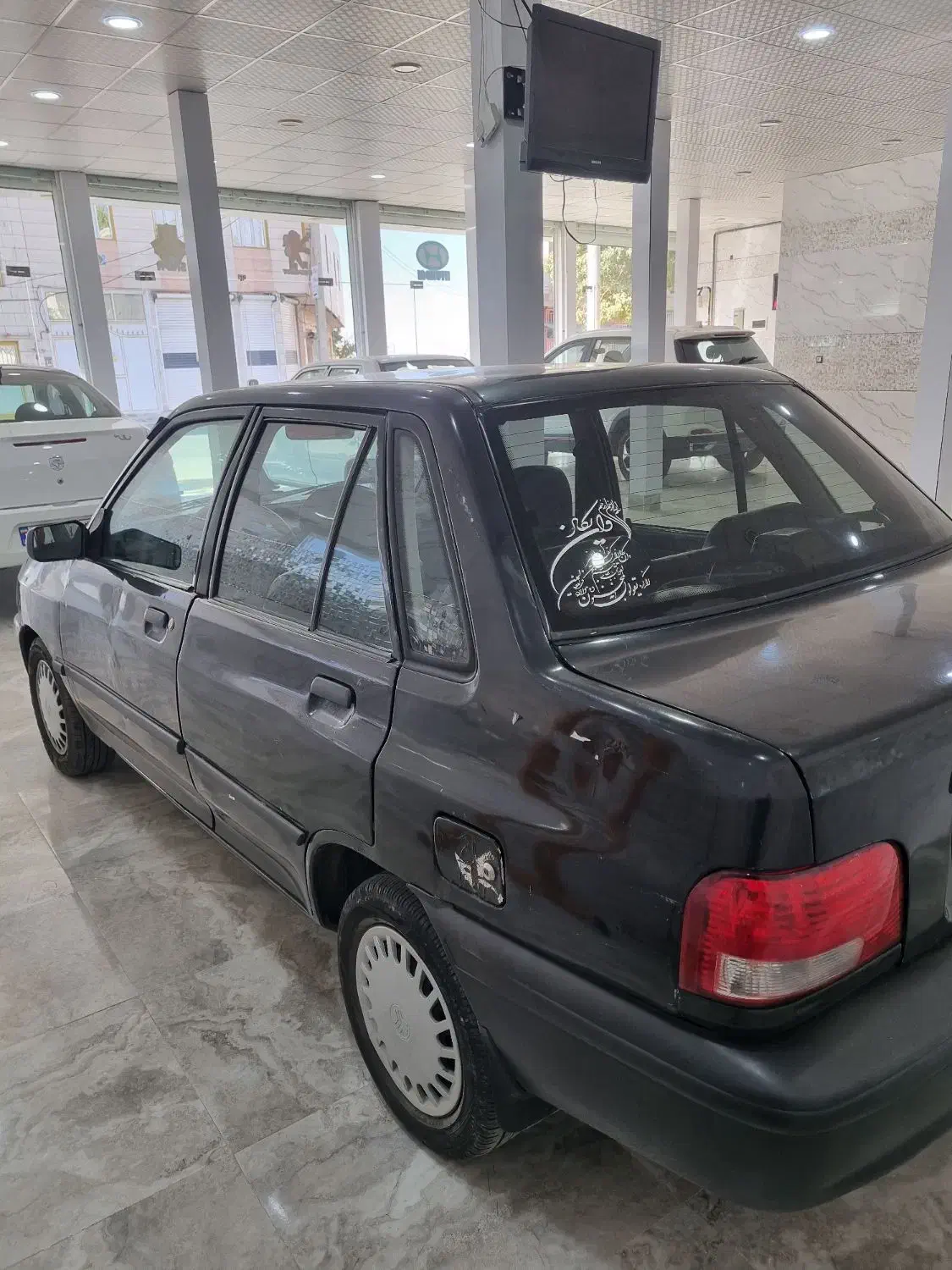 پراید مدل ۸۲ شاسی سالم نیمه انژکتور|خودرو سواری و وانت|تویسرکان, |دیوار