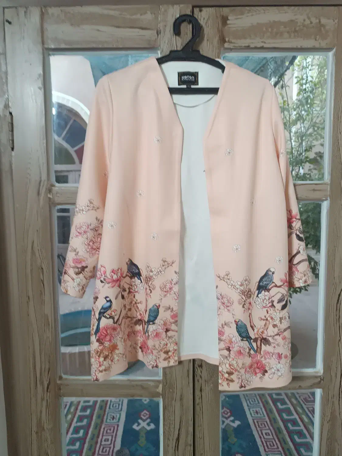 مانتوکتی|لباس|یزد, |دیوار