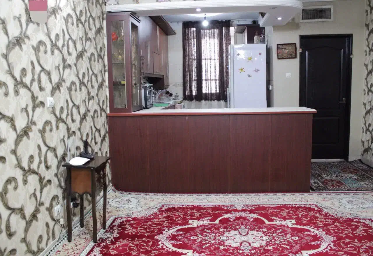 اپارتمان در فلکه سوم|اجارهٔ آپارتمان|ری, دولتآباد|دیوار