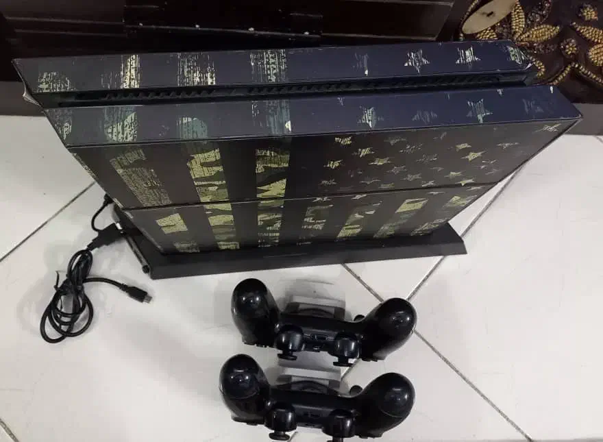 Ps4. پلی استیشن فت ۴ دو ترابایت|کنسول، بازی ویدئویی و آنلاین|مشهد, جاهد شهر|دیوار