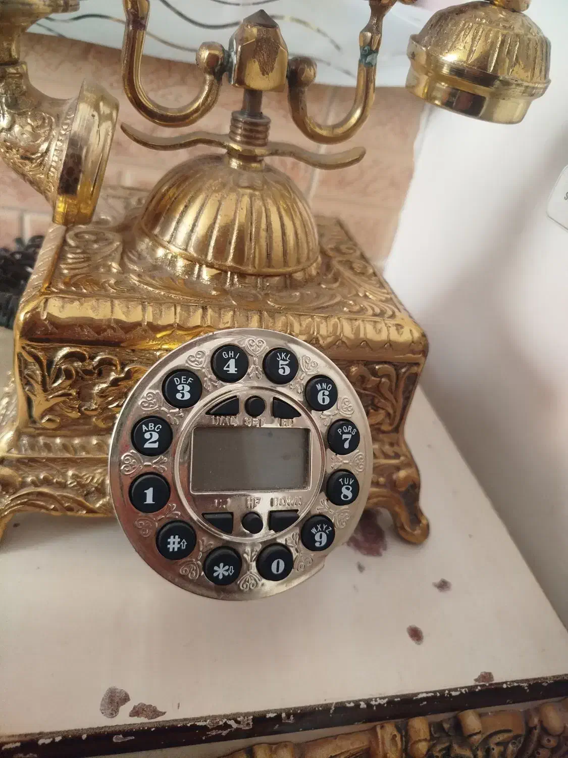 تلفن برنز|تلفن رومیزی|قرچک, شهرک الحدید|دیوار