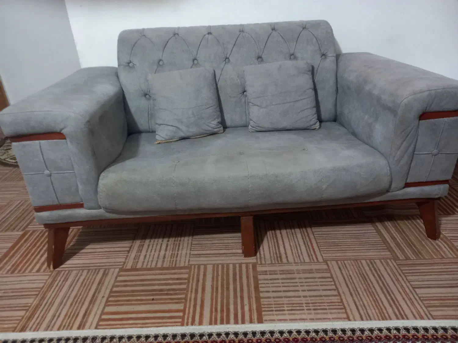 مبل کار کرده|مبلمان خانگی و میز عسلی|لاهیجان, بازکیاگوراب|دیوار