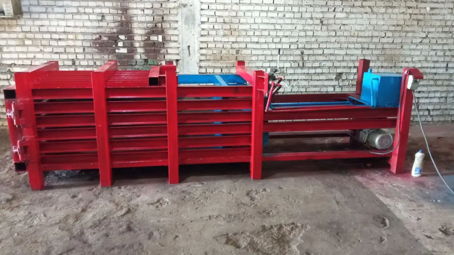 ساخت تعمیر دستگاه پرس کارتن پت قوطی ضایعات و...|ماشینآلات صنعتی|گنبد کاووس, |دیوار