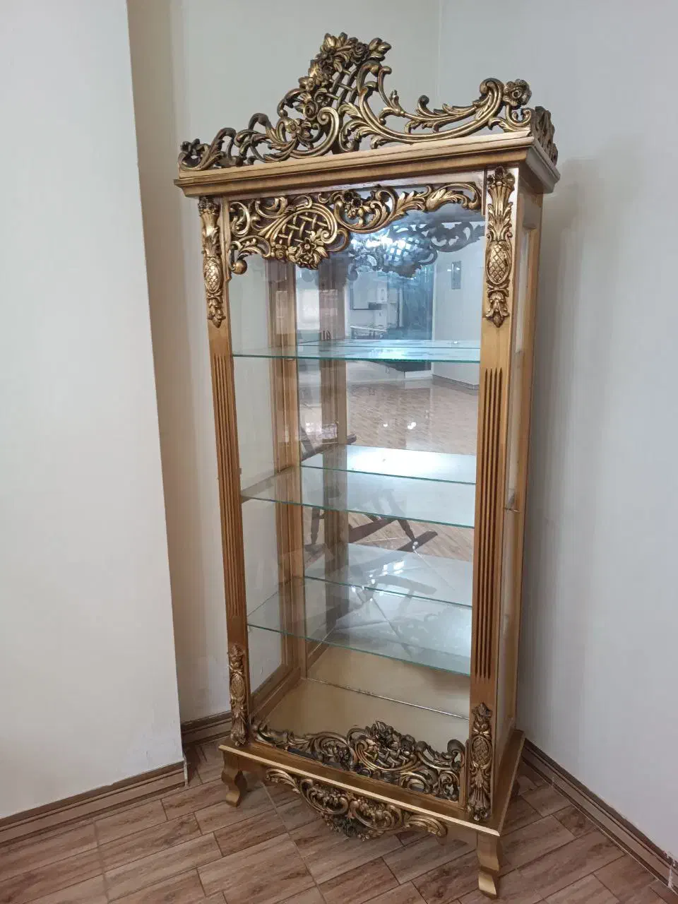 بوفه درحد نو سالم  قیمت ۳ تومن|بوفه، ویترین، کنسول|بندر ماهشهر, |دیوار