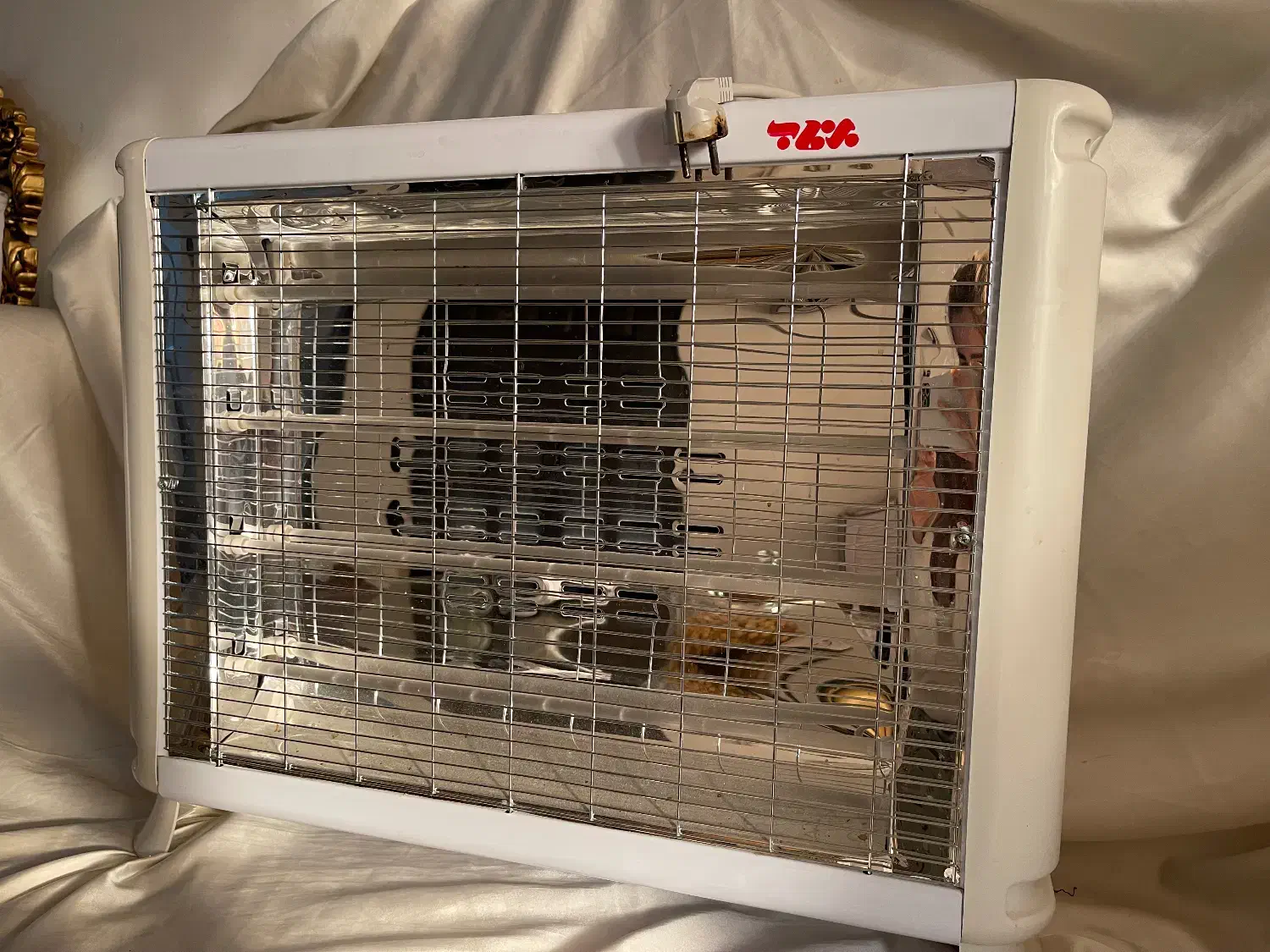 بخاری برقی|بخاری، هیتر، شومینه|قرچک, زیبا شهر|دیوار