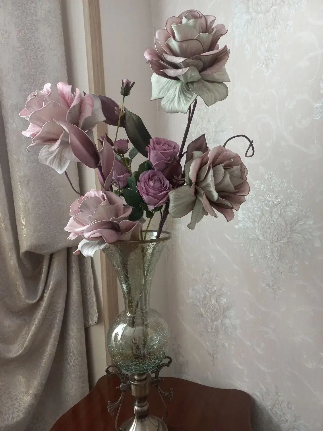 گلدان و گل|گل مصنوعی|کرمانشاه, |دیوار