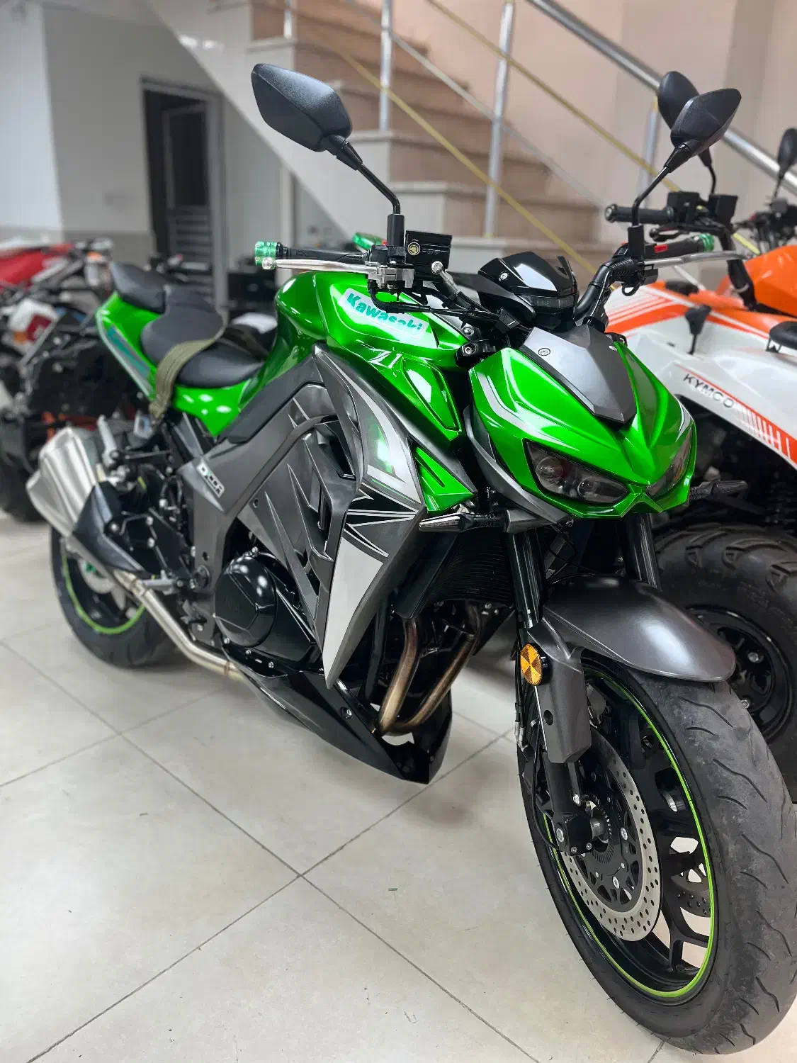 بلنتا z1000 درحد|موتورسیکلت|عباسآباد, |دیوار