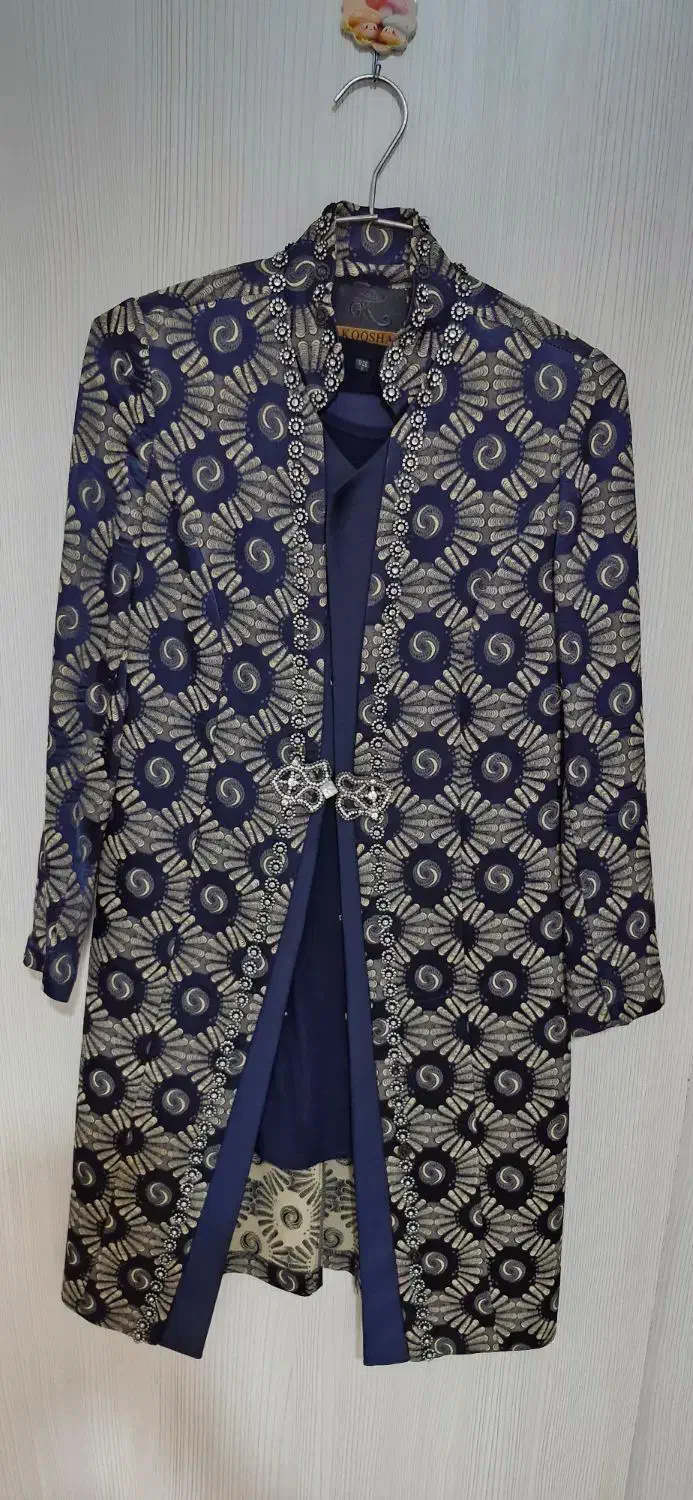 مانتو و شلوار مجلسی شیک کاملا سالم|لباس|صباشهر, |دیوار