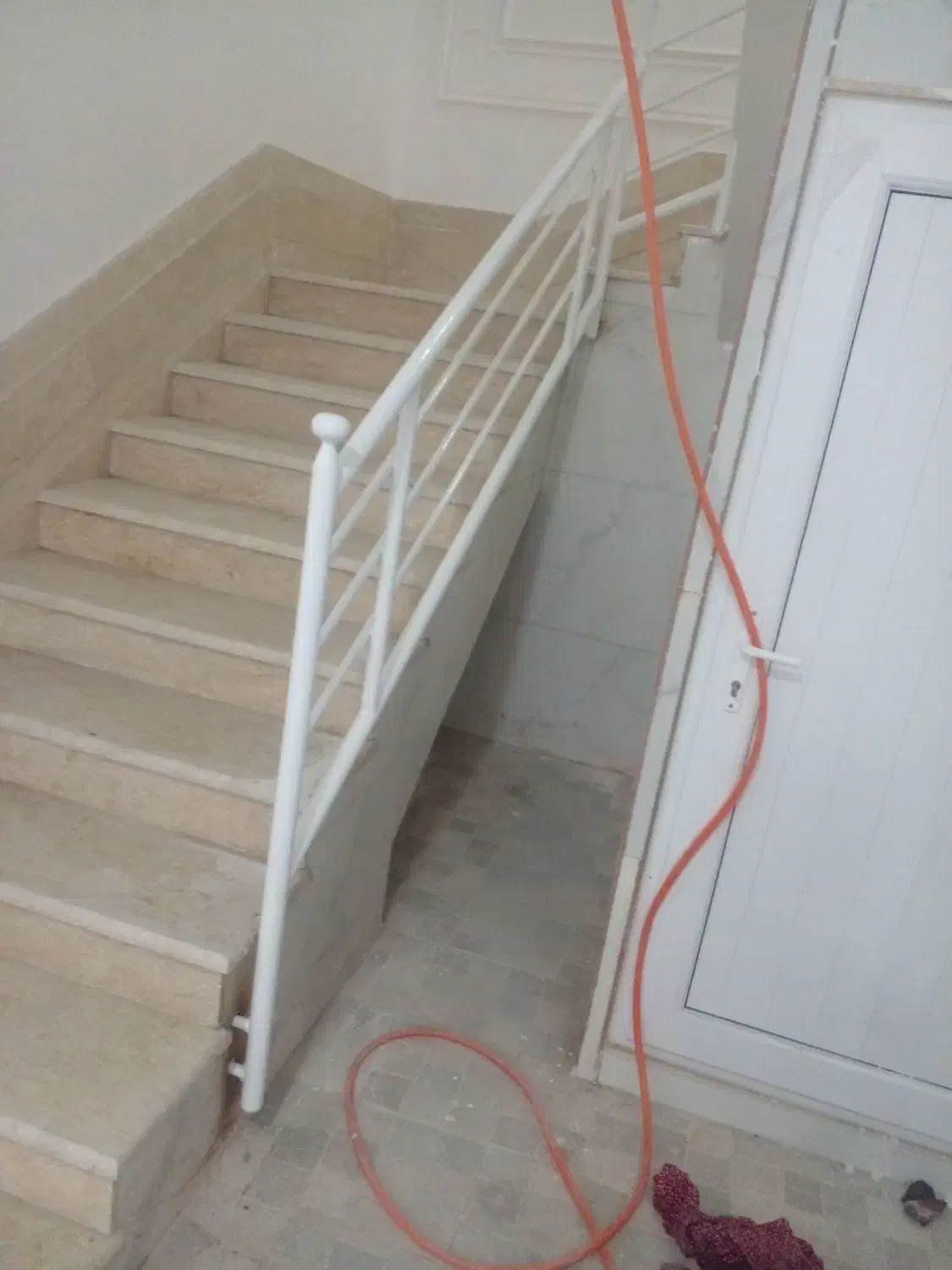 کاشی و سرامیک کاری|خدمات پیشه و مهارت|بوکان, |دیوار