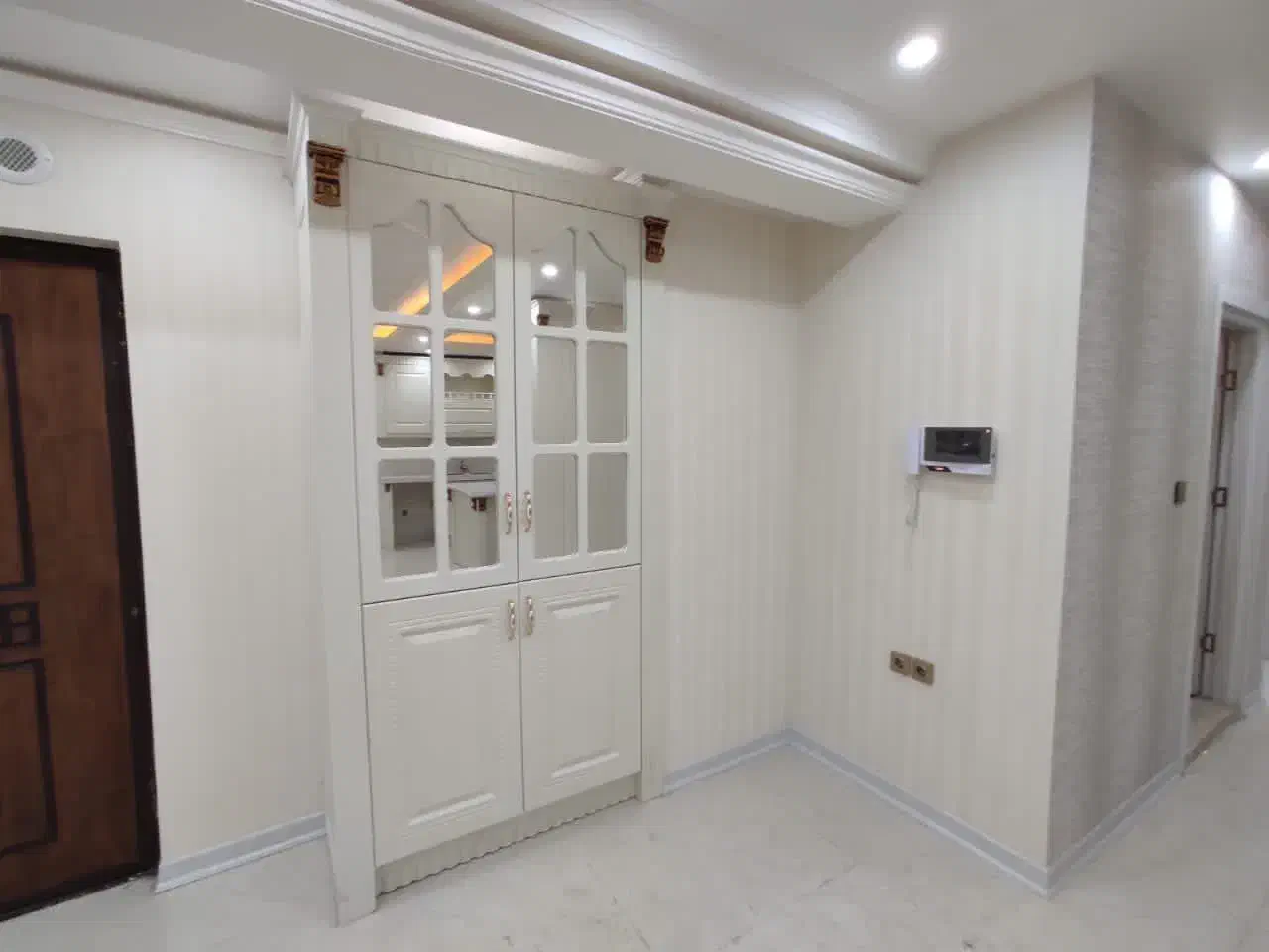 تک واحدی248متری 4خواب/سوپر لوکس/لابی و روف|فروش آپارتمان|اهواز, گلستان|دیوار