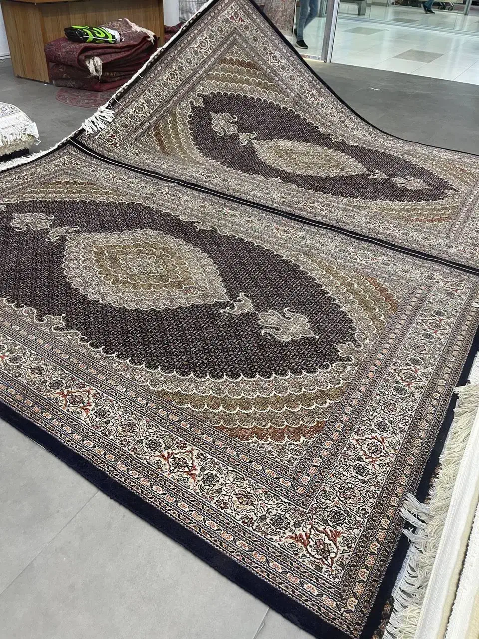 فرش دستباف (بساک) جفت ماهی ۴۰ رج خوی نو|فرش|مشکین‌دشت, |دیوار