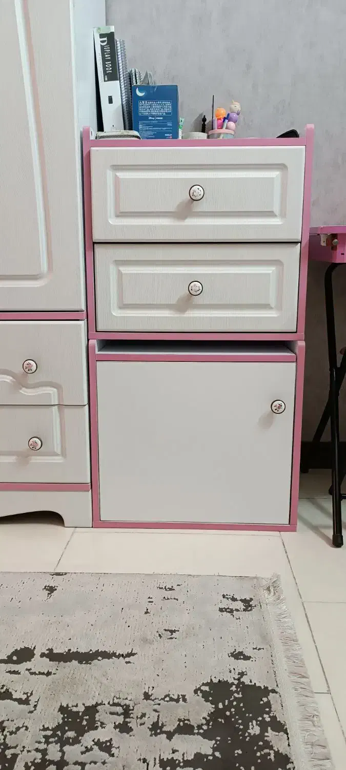 سرویس خواب نوجوان کاملا سالم|تخت و سرویس خواب|قرچک, مهدیه|دیوار