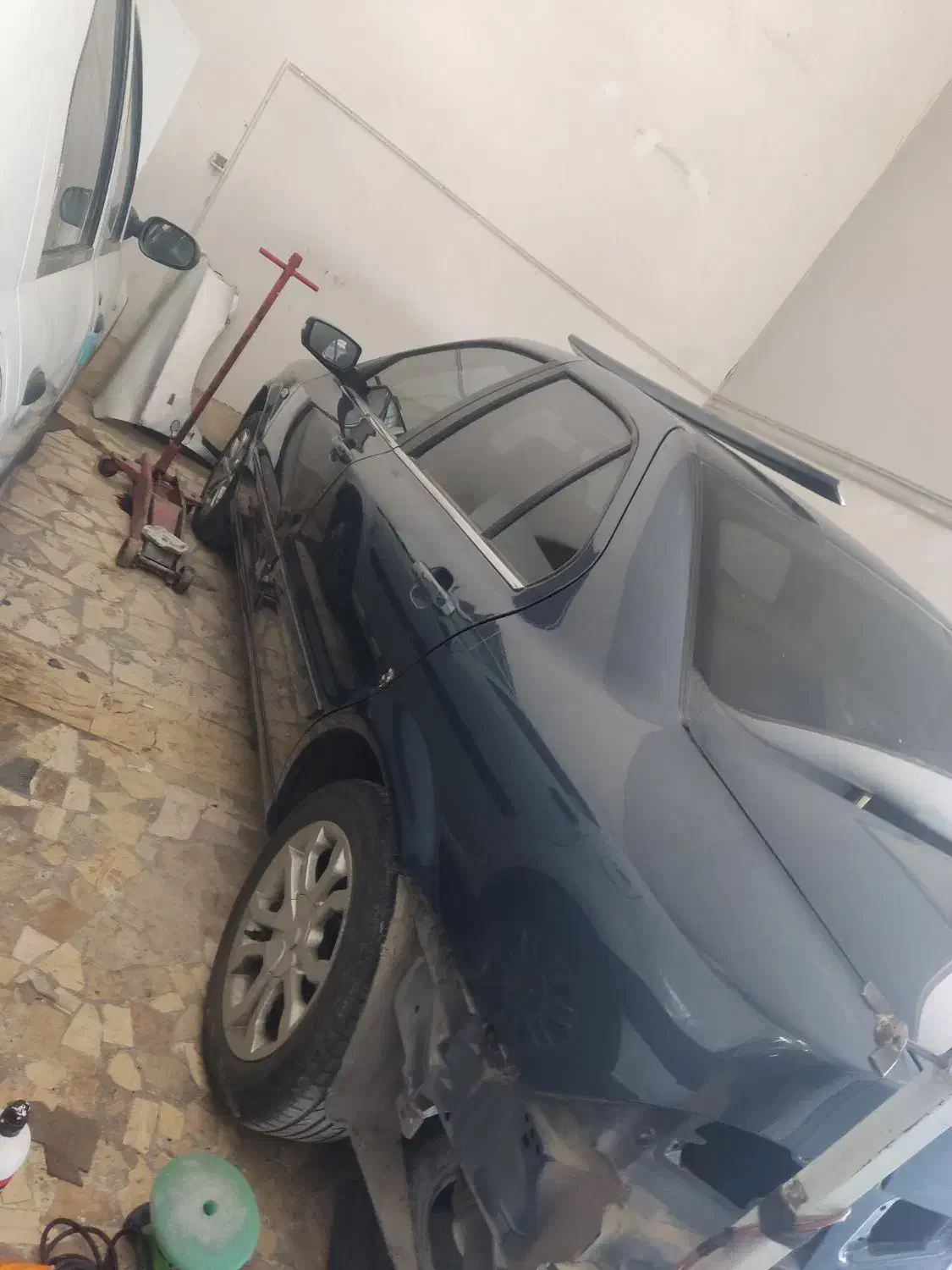 شاگرد کار بلد نقاش و صافکار نیاز مندیم فوری|استخدام صنعتی، فنی، مهندسی|گرگان, |دیوار