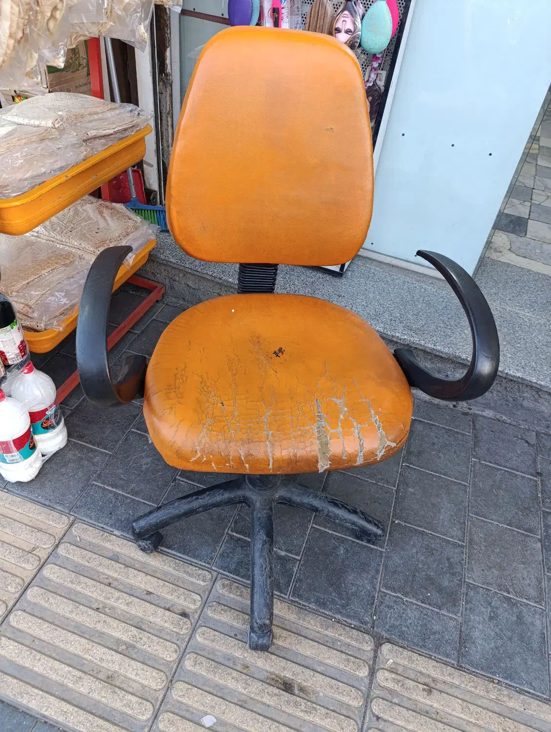 صندلی|صندلی و نیمکت|همدان, |دیوار