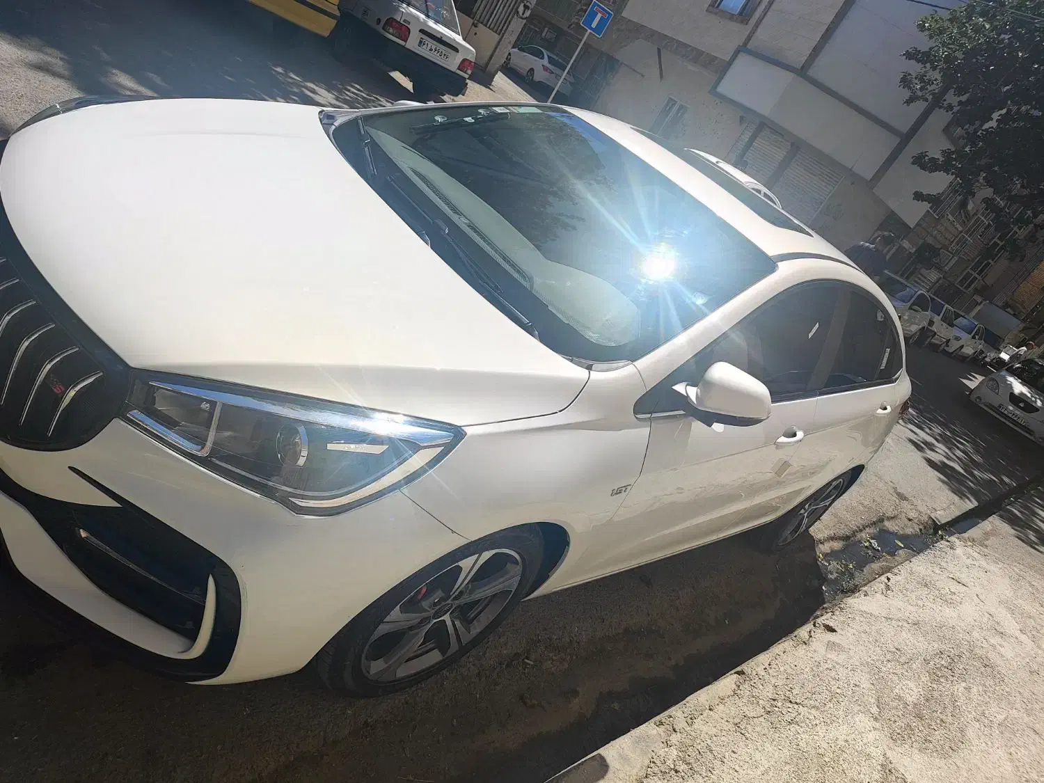 آریزو 5 مدل۴۰۴|خودرو سواری و وانت|زاهدان, |دیوار