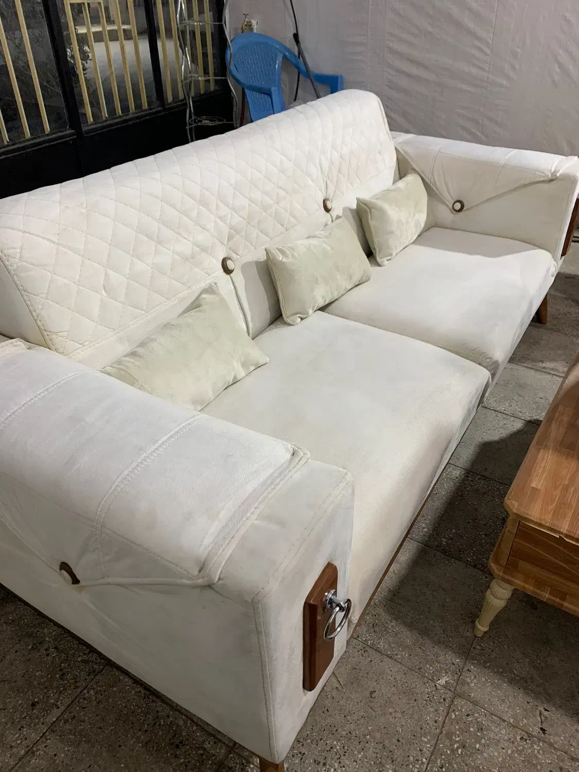 مبل چستر ۷نفره بامیز عسلی مناسب جهیزیه|مبلمان خانگی و میز عسلی|پاکدشت, حصار امیر|دیوار