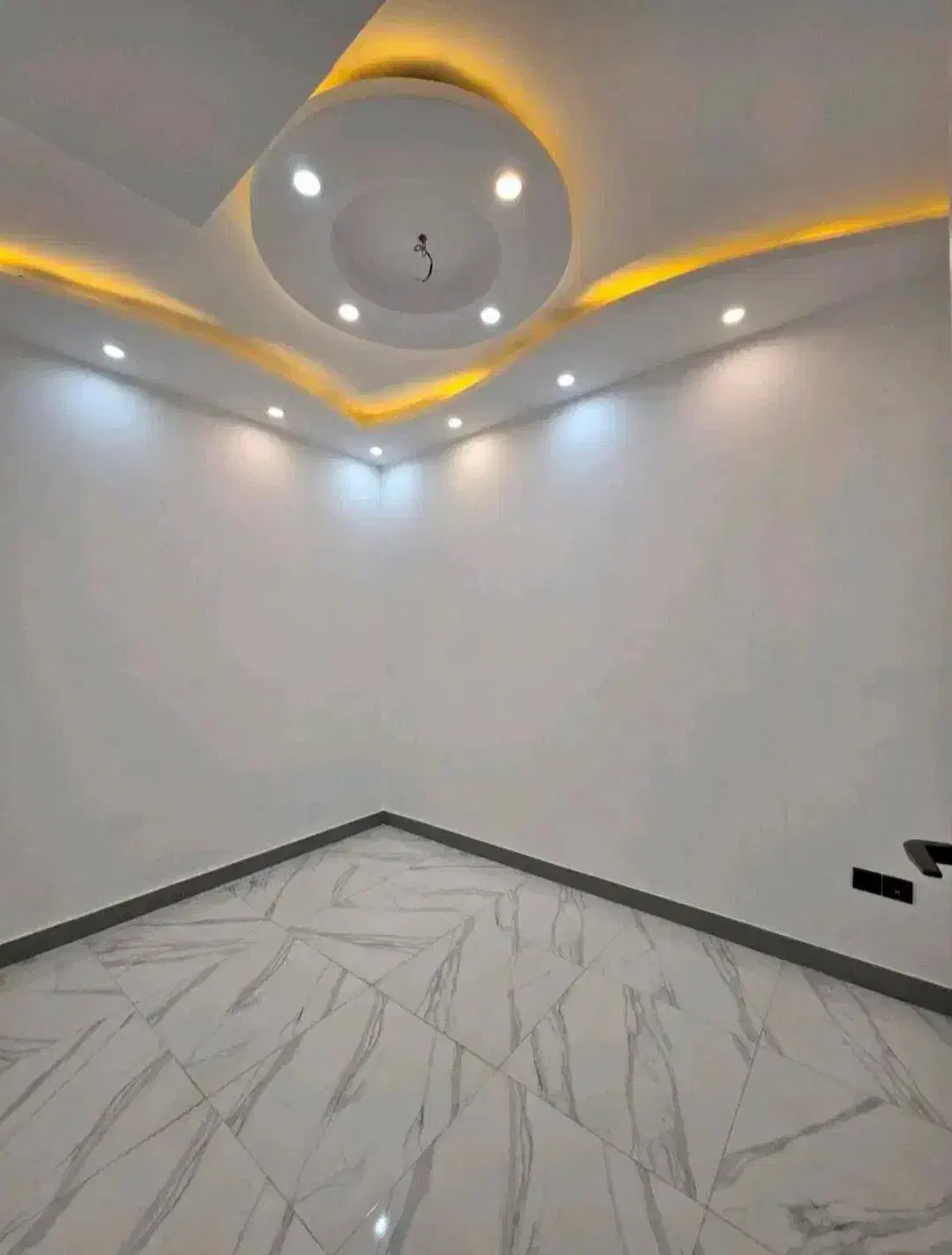 79متری دوخوابه لوکس|فروش آپارتمان|هشتگرد, شهرک پامچال|دیوار