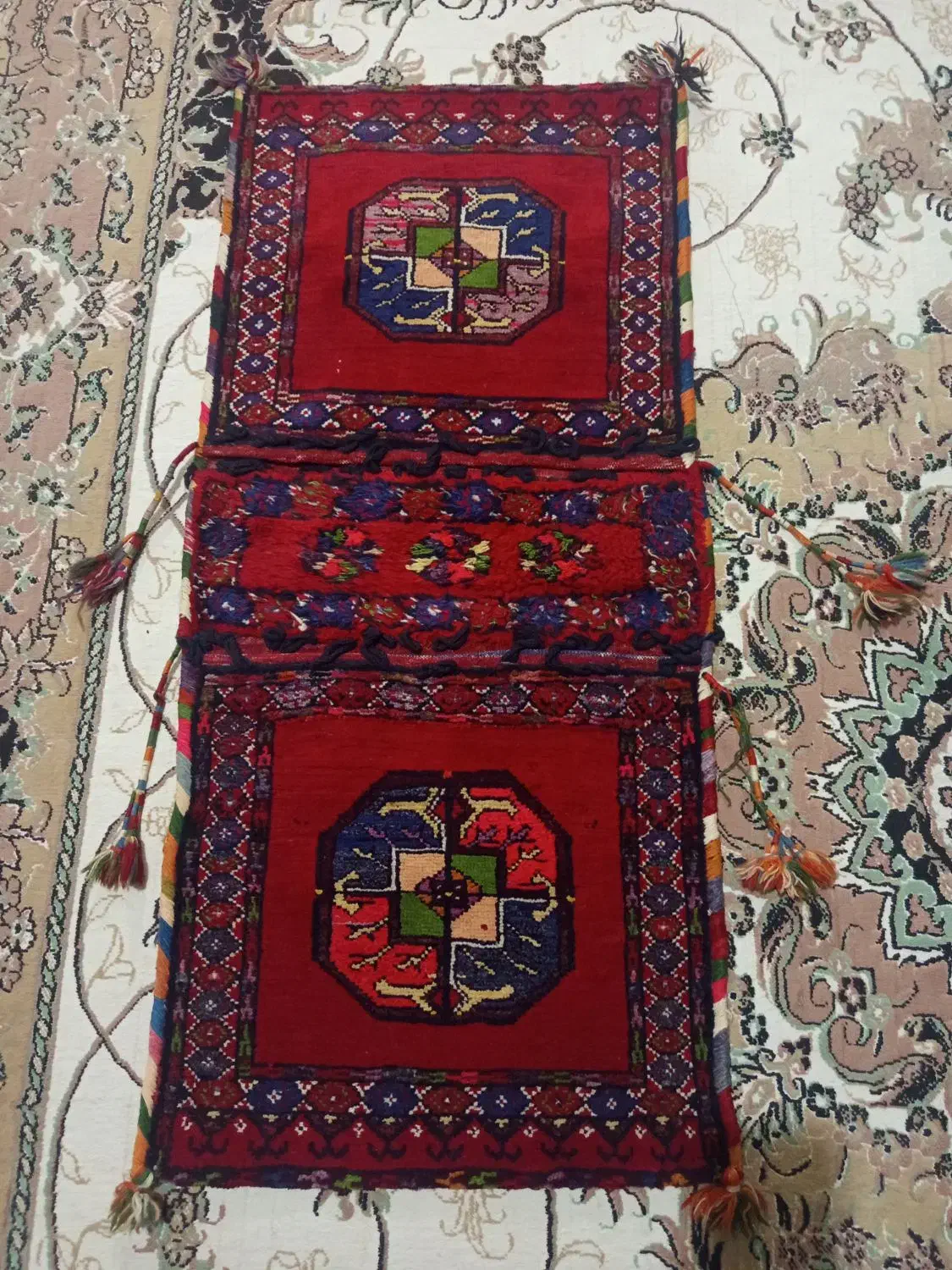 ۱۵۰۰۰۰۰۰|فرش|شیروان (خراسان), |دیوار