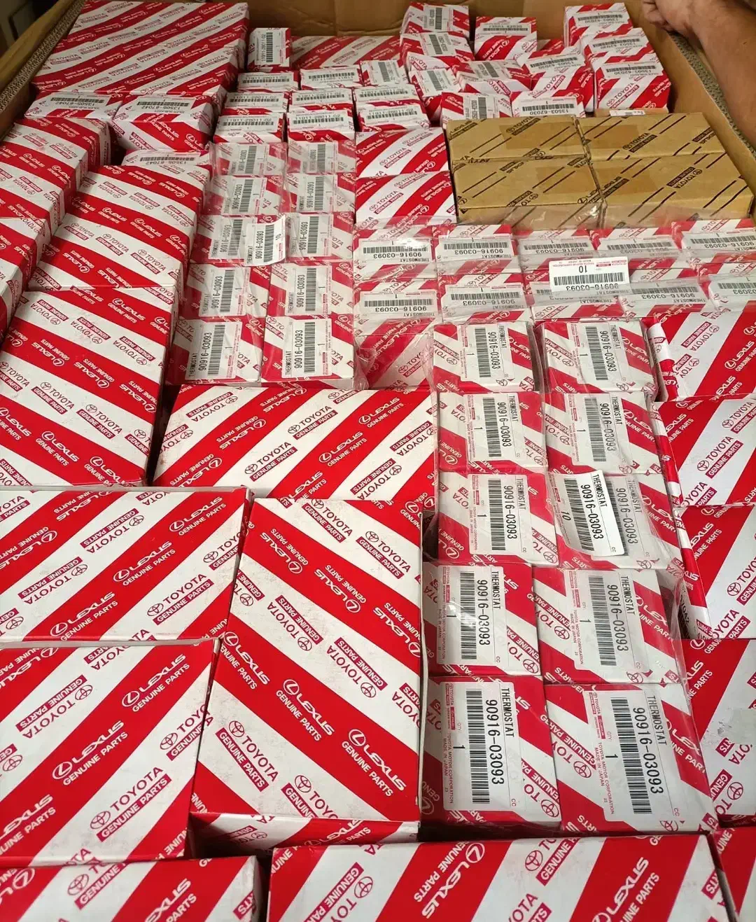 قطعات یدکی تویوتا کمری هایلوکس پرادو لندکروز کرولا|قطعات یدکی و لوازم جانبی|تهران, بهارستان|دیوار