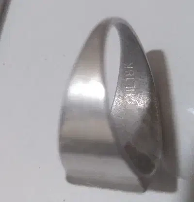 انگشتر کد  HL18k|جواهرات|اصفهان, باغ فدک|دیوار