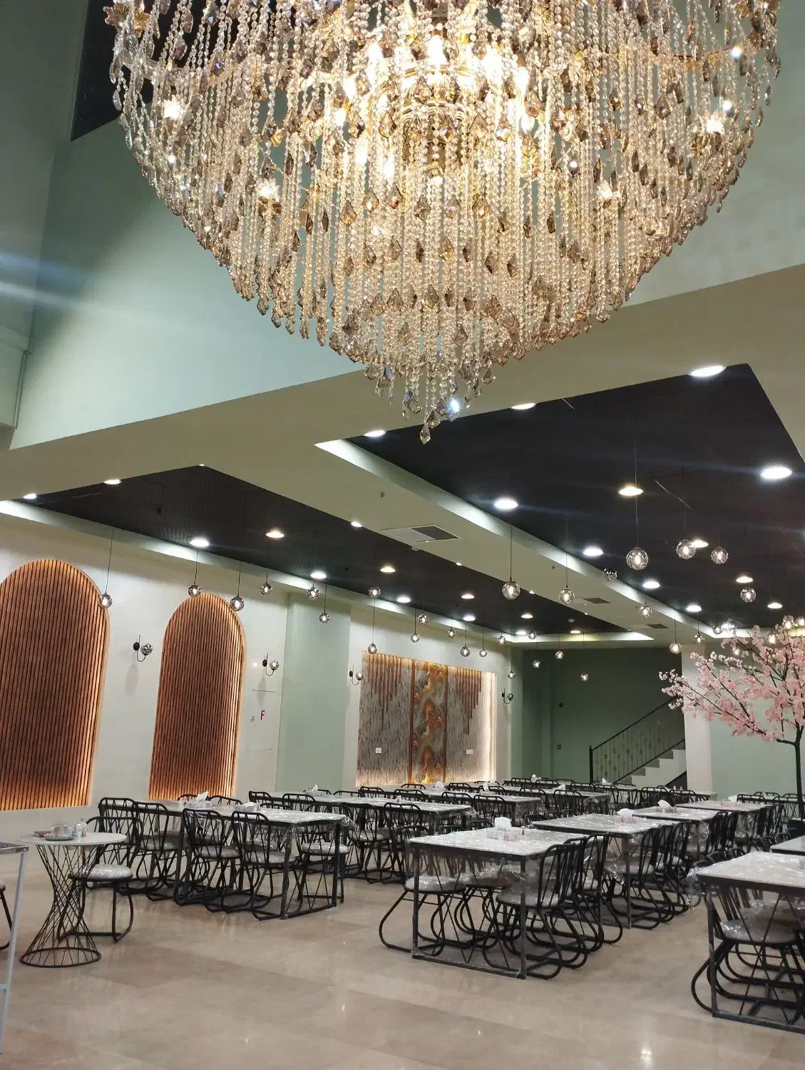 مجموعه پذیرایی مجلل شاهرخ|خدمات پذیرایی، مراسم|مشهد, پنجتن|دیوار