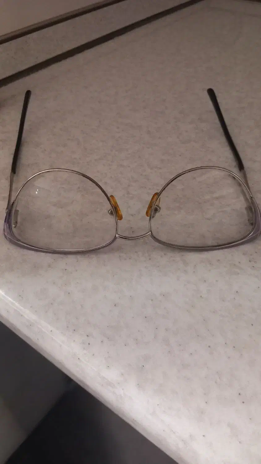 فرم عینک چنل|زیورآلات و اکسسوری|تهران, دولاب|دیوار