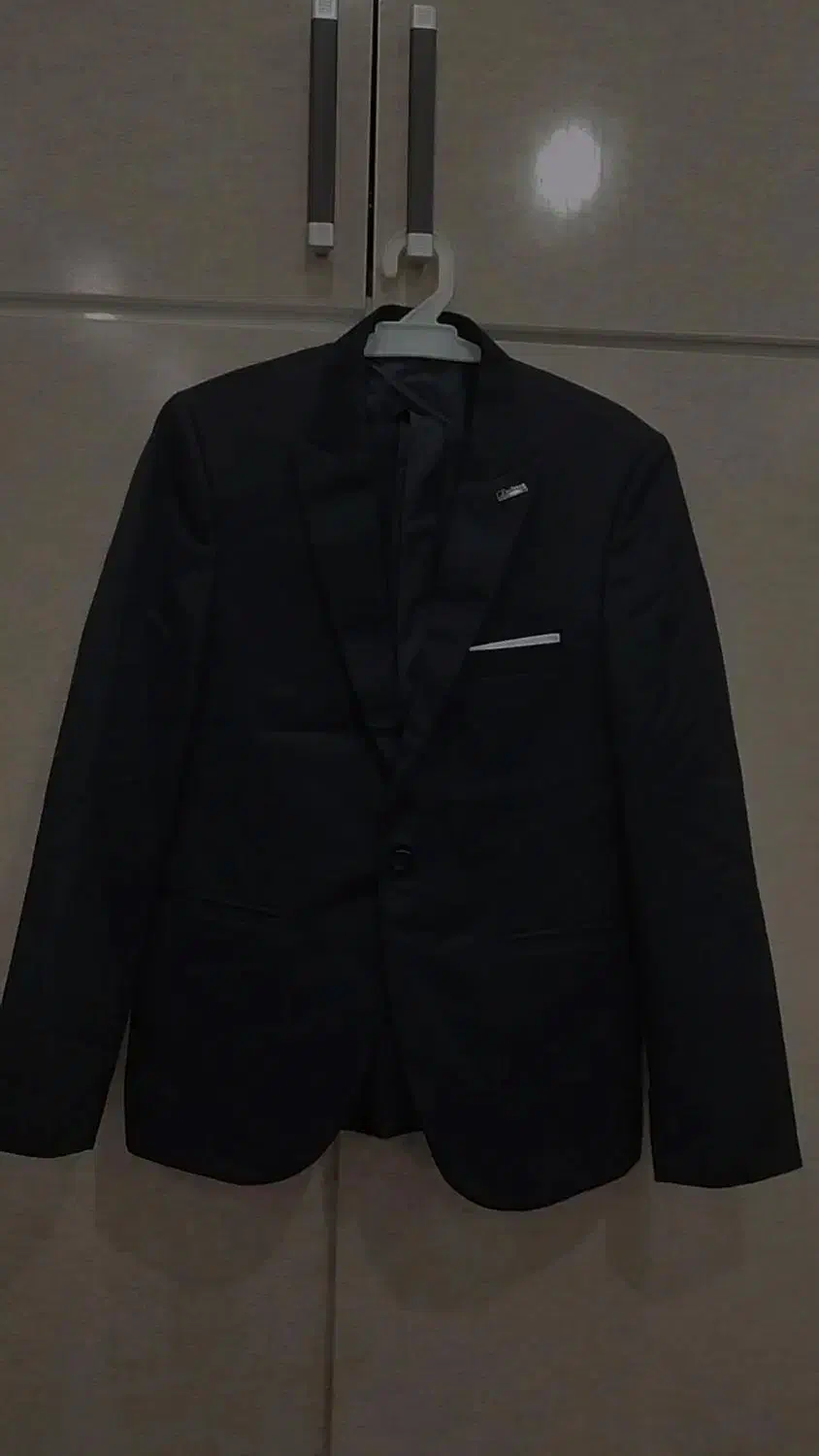 دو عدد کت شلوار مشکی و طوسی نو|لباس|بندرعباس, |دیوار