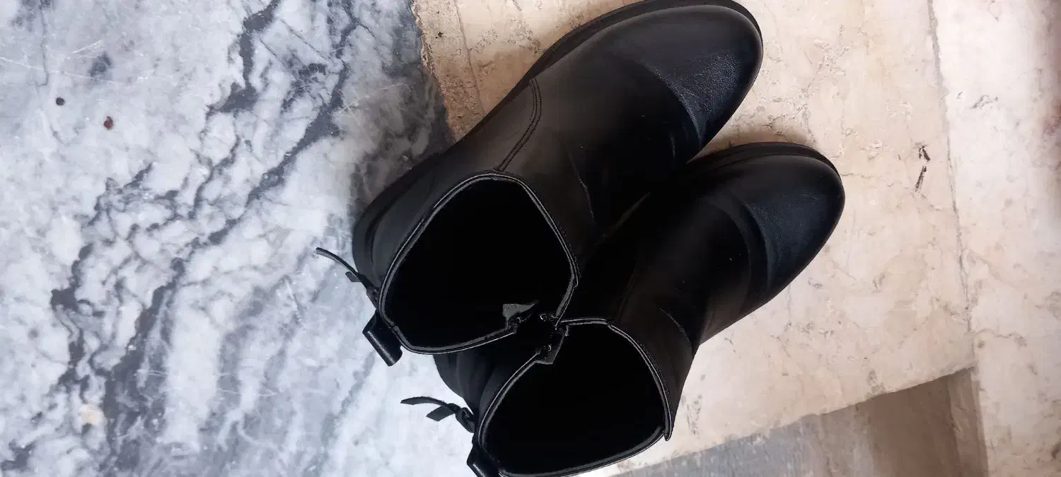 پوتین زنانه ۶۰۰هزارتومن|کیف، کفش، کمربند|اردبیل, |دیوار