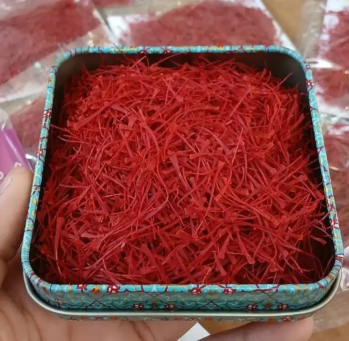 زعفران صادراتی و ممتاز مستقیم از کشاورز|خوردنی و آشامیدنی|اصفهان, مرداویج|دیوار
