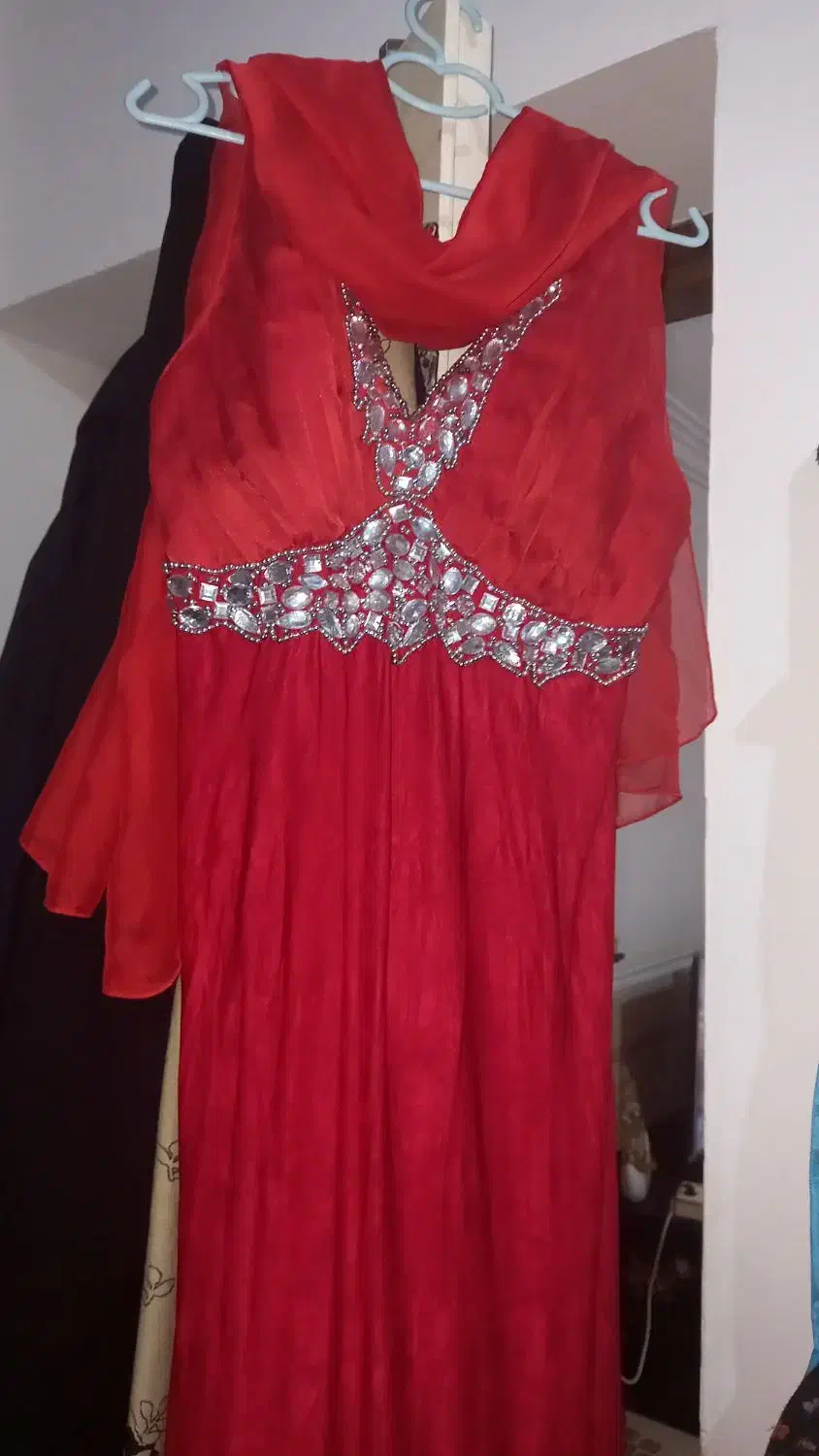 لباس مجلسی|لباس|زابل, |دیوار