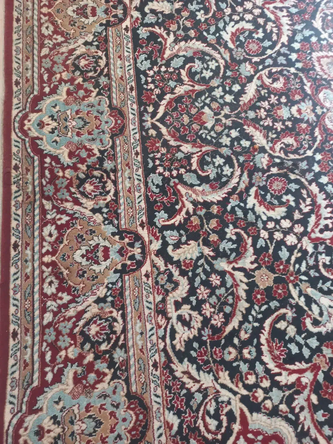 فرش سه در چهار|فرش|سبزوار, هویزه|دیوار