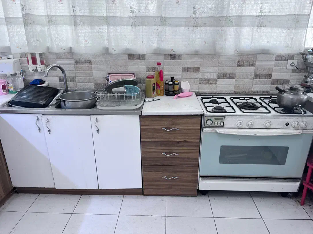 کابینت کامل|آب‌چکان و نظم‌دهنده ظروف|مشهد, ویلاشهر|دیوار