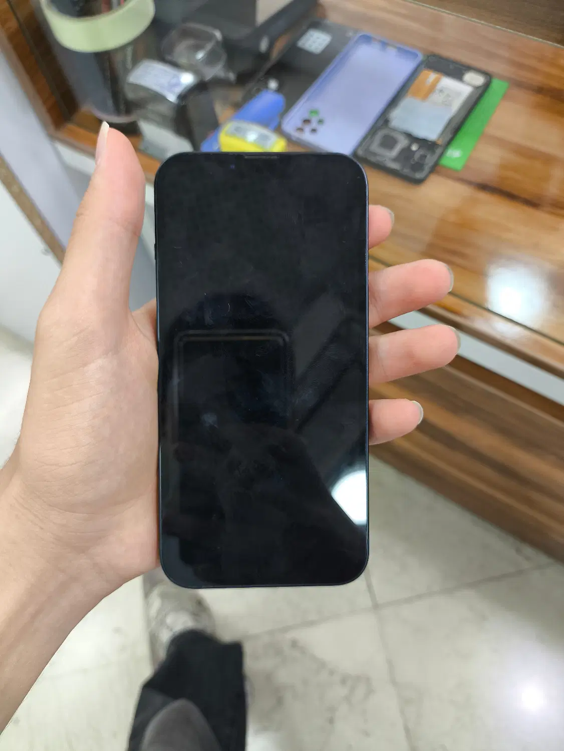 Iphone 13 Normal|موبایل|ساری, |دیوار