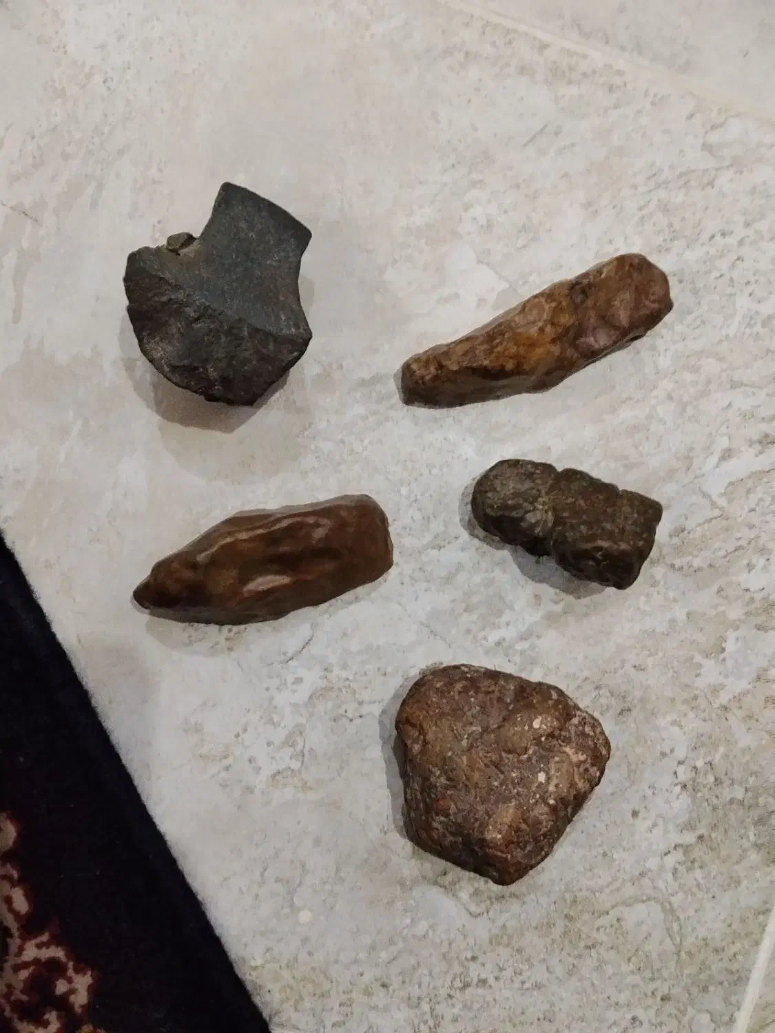 تعدادی سنگ قیمتی|کلکسیون اشیاء عتیقه|کرمان, |دیوار