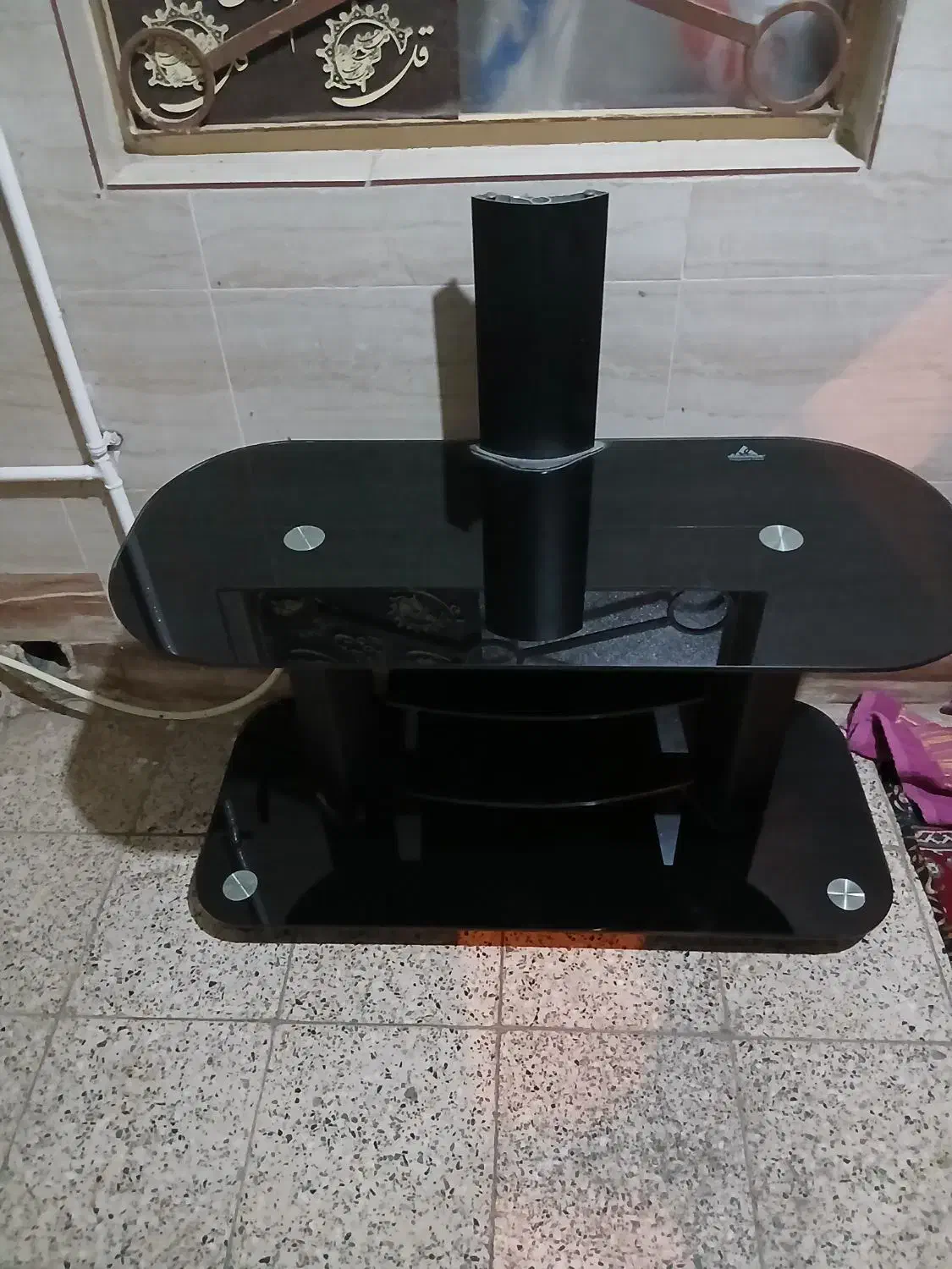 زیر تی وی سالم تمیز|میز تلویزیون|دهلران, |دیوار