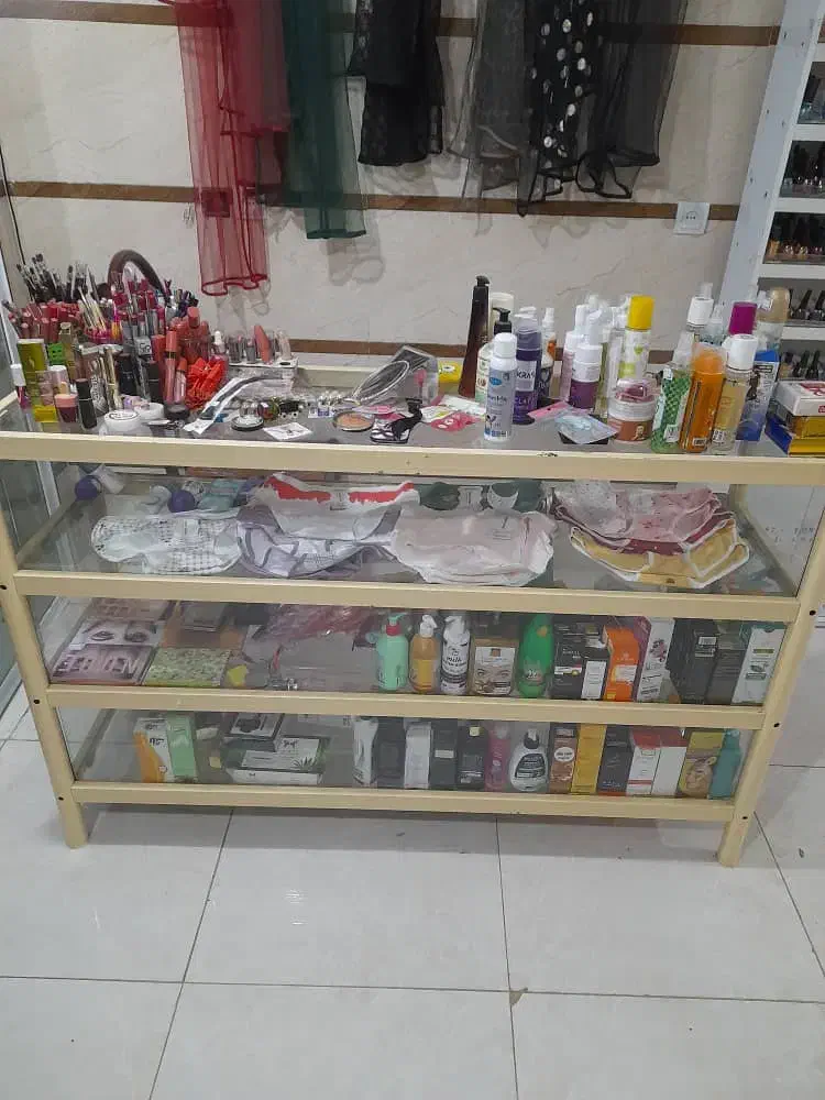 ویترین|فروشگاه و مغازه|مریوان, |دیوار