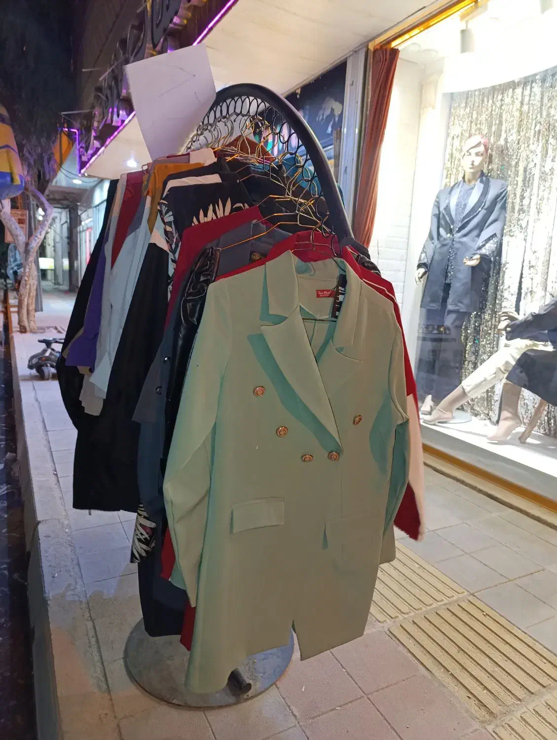 شومیز تونیک|لباس|قم, نیروگاه|دیوار