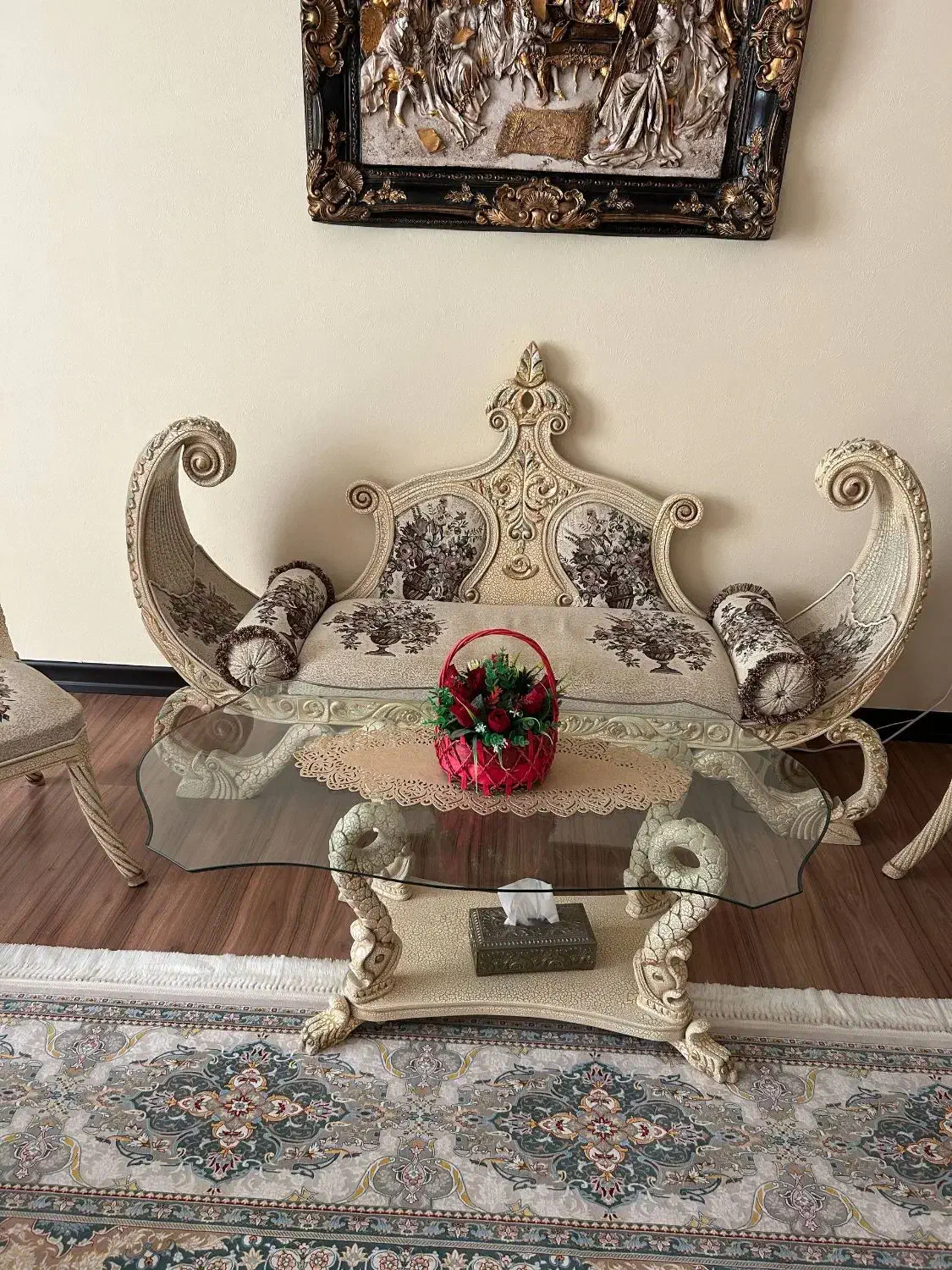 مبلمان سلطنتی راحتی ۹ نفره کم کارکردو...|مبلمان خانگی و میز عسلی|شاهرود, |دیوار