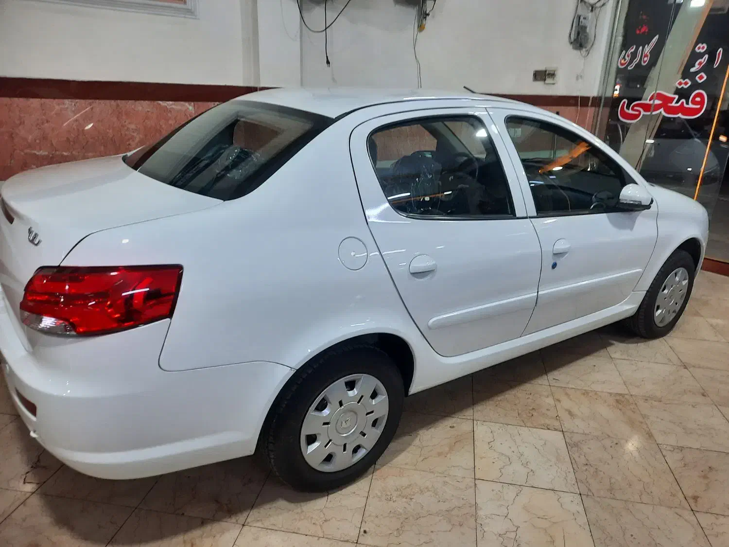 رانا پلاس تیو فایو ارتقا یافته فول مدل 1404|خودرو سواری و وانت|قرچک, میرزائی جنوبی|دیوار